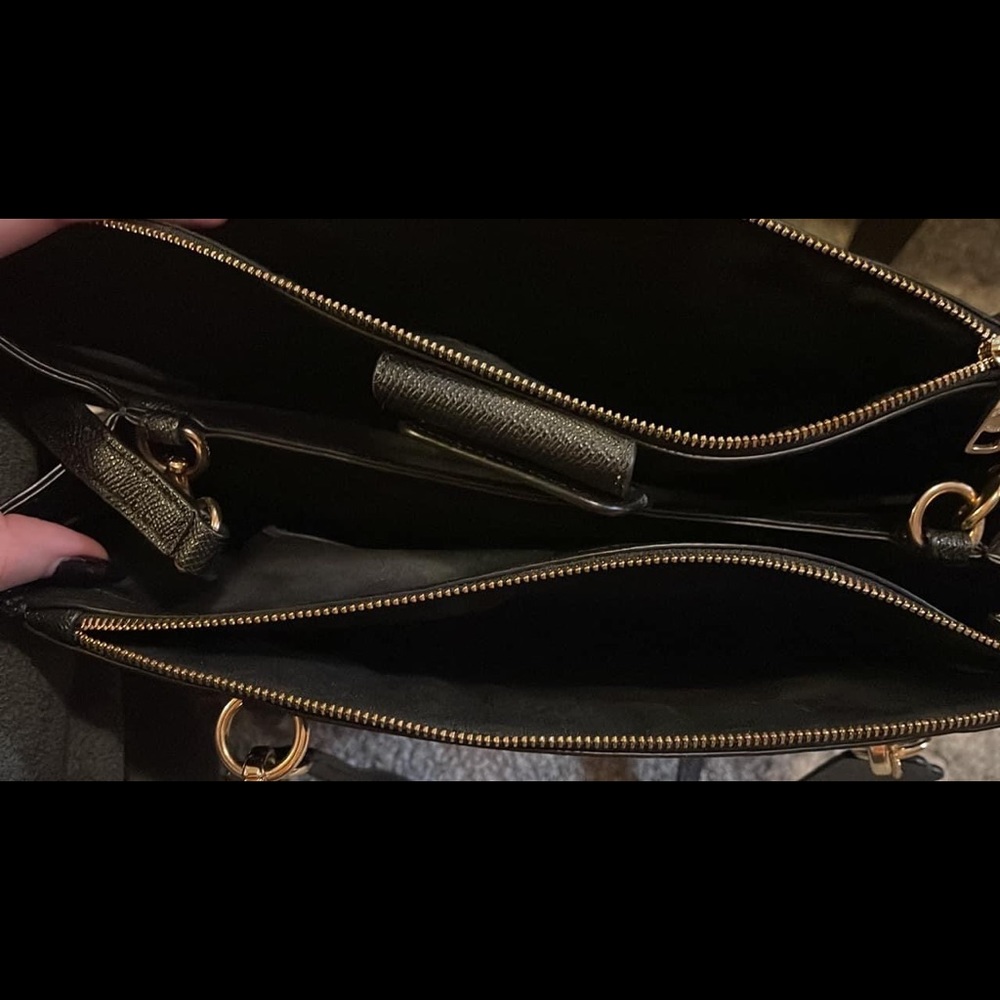 Large Black Coach - Picture 3 of 3
